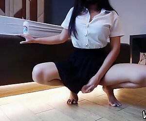 Sexy Thai Schoolgirl Rides A Big Dildo - Vj Sprice Ep9